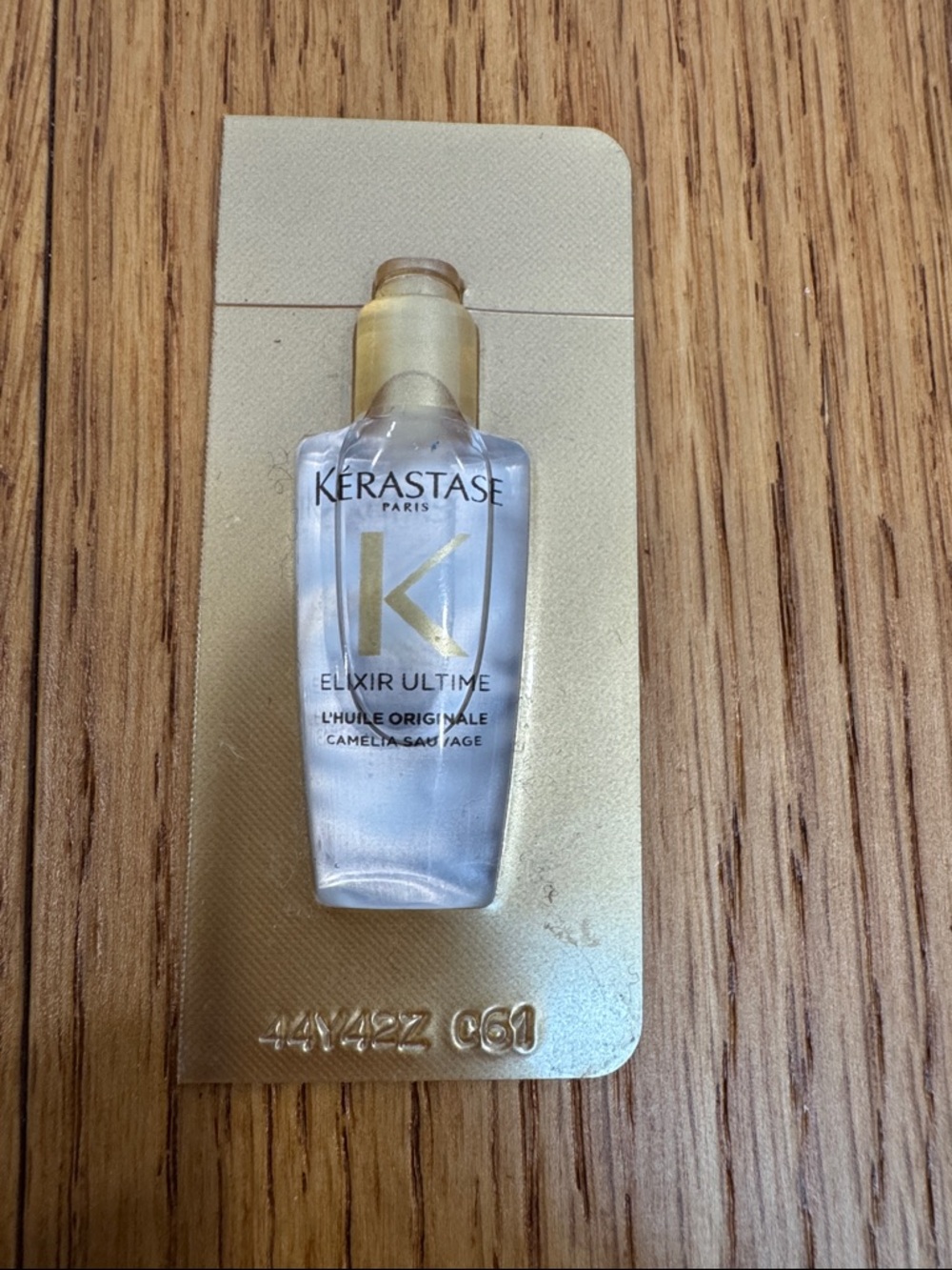 Kérastase Elixir Ultime Hydrating Hair Oil Serum Sample